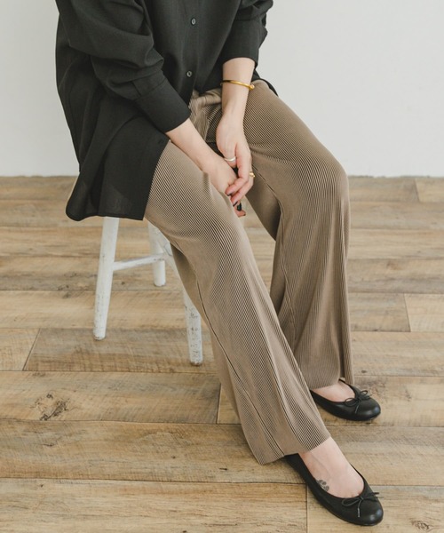 ITEMS URBANRESEARCH(アイテムズ アーバンリサーチ)の「セルフカットハイショクプリーツパンツ(その他パンツ・レディース・ブラウン/ホワイト/ブルー・FREE)」の9枚目の写真