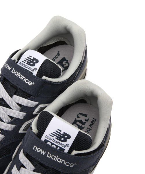 NEW BALANCE（ニューバランス）の「【KIDS】NEW BALANCE 996（スニーカー・キッズ・ネイビー/グレー・19/17/21/18/20）」の7枚目の写真