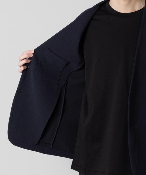 ATTACHMENT（アタッチメント）の「ストレッチダブルクロス カラーレスジャケット / PE STRETCH DOUBLE CLOTH COLLARLESS JACKET（ノーカラージャケット・メンズ・ブラック/ライトグレー/ネイビー・2/1/3/4）」の9枚目の写真