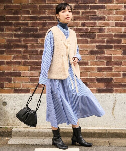 FREAK'S STORE(フリークスストア)の「マオカラー シャツワンピース(ワンピース・レディース・ブルー/グリーン/オフホワイト/ブラック・フリ-)」の4枚目の写真