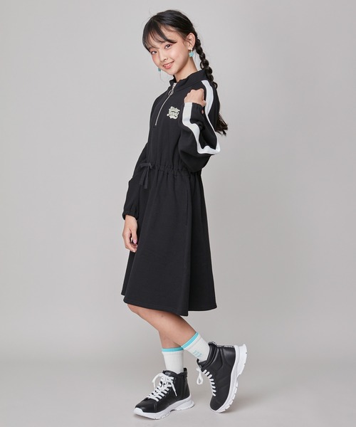 SISTER JENNI（SISTER JENNI）の「【コットン100％】そでラインハーフZIPワンピ（ワンピース・キッズ・ブラック/カーキ・130cm/150cm/140cm/160cm）」の18枚目の写真