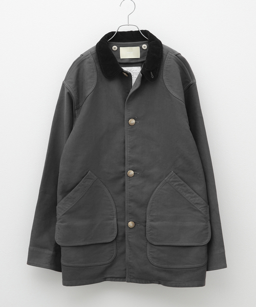 417 EDIFICE(フォーワンセブンエディフィス)の「【INNAT / インアット】 HUNTING COAT / ハンティングコート(カバーオール・メンズ・チャコールグレー/ブラウン・2)」の1枚目の写真