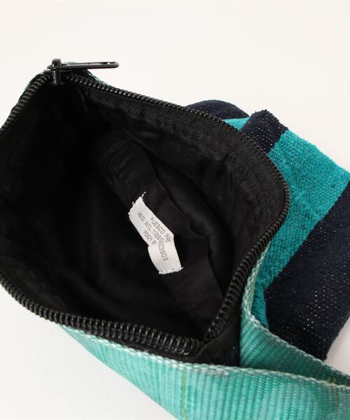 PUEBCO(プエブコ)の「RUG POUCH(ハンドバッグ・メンズ・ターコイズブルー系/マスタード/グリーン系その他・ONE SIZE)」の6枚目の写真