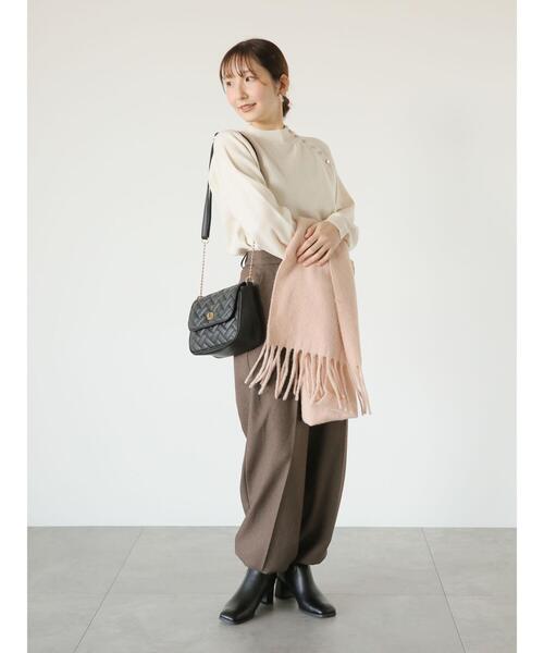 Te chichi TERRASSE(テチチテラス)の「キルティングチェーンショルダーバッグ(ハンドバッグ・レディース・ブルー/ブラック/オフホワイト・F)」の5枚目の写真