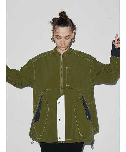 UN3D.（アンスリード）の「MA-1ディテールシャツジャケット（MA-1・レディース・ブラック/その他1/ホワイト・36/38）」の3枚目の写真