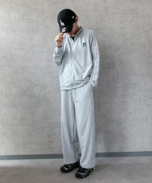 セール】【お気に入り数2万人突破!】【セットアップ】ラインロゴ