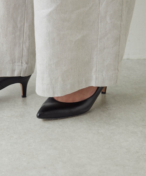 GALLARDAGALANTE（ガリャルダガランテ）の「箔プリントタックワイドパンツ（チノパンツ・レディース・ゴールド/シルバー・0/1）」の4枚目の写真