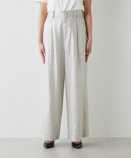 GALLARDAGALANTE（ガリャルダガランテ）の「箔プリントタックワイドパンツ（チノパンツ・レディース・ゴールド/シルバー・0/1）」の8枚目の写真