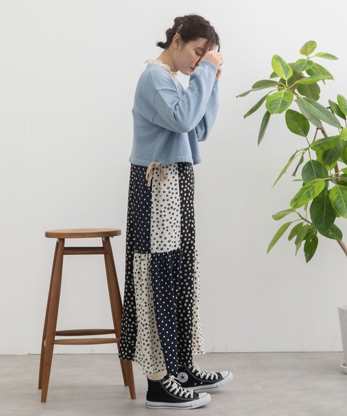 POU DOU DOU（プードゥドゥ）の「テープヤーンカーディガン（カーディガン/ボレロ・レディース・グリーン/アイボリー/ブルー・3）」の11枚目の写真