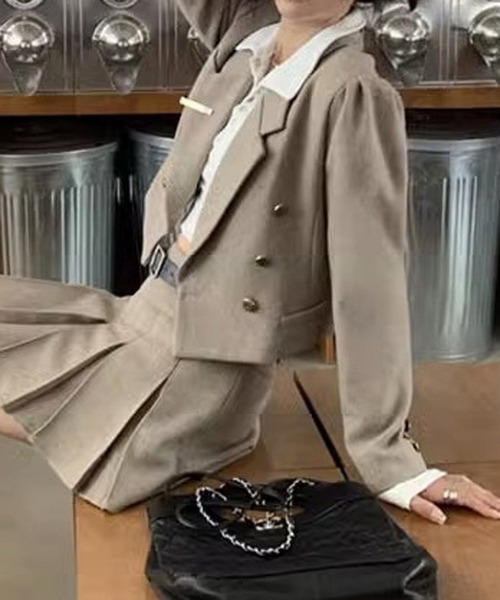 HALEY PESCA（ヘーリーペスカ）の「HALEY PESCA/無地ヘンリーネックポロカットソー ロンT（Tシャツ/カットソー・レディース・ブラック/ホワイト/グレー・SMALL/MEDIUM/LARGE）」の13枚目の写真