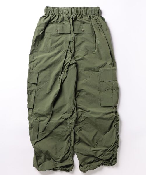 PBLIM（ページボーイリム）の「PBLIM/シャーリングカーゴパンツ（カーゴパンツ・レディース・ブラック/グレー/カーキ・MEDIUM/LARGE）」の9枚目の写真