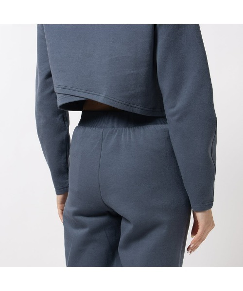 Reebok(リーボック)の「アクティブ コール ドリームブレンド ミッドレイヤー / ACTIV COLL DREAMBLEND MIDLAYER(Tシャツ/カットソー・レディース・ブルーグレー/ブラック/アイボリー・LARGE/MEDIUM/SMALL/XX-LARGE/X-LARGE/X-SMALL)」の17枚目の写真