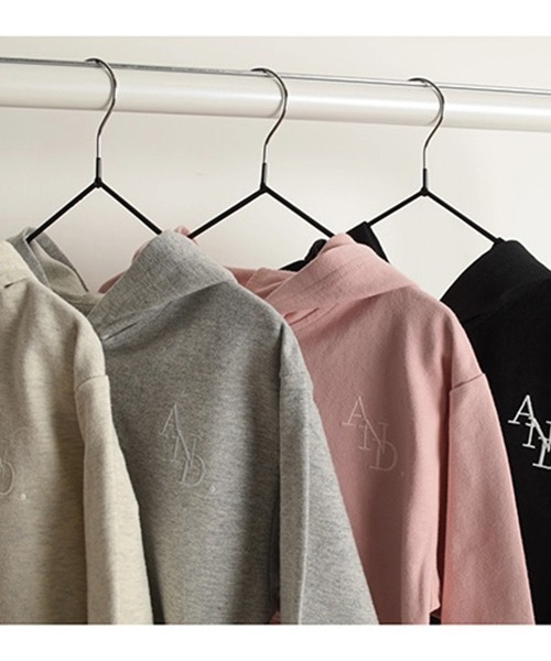 and D. petit main（アンドディープティマイン）の「ミニ裏毛ZIPパーカー（Tシャツ/カットソー・キッズ・トップグレー/ブラック/ライトピンク/オートミール・110cm/100cm/90cm/130cm/120cm）」の6枚目の写真