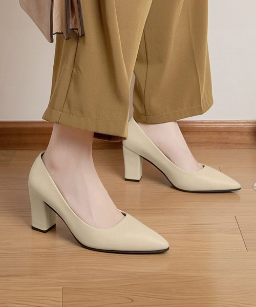 Miniministore(ミニミニストア)の「ポインテッドトゥ パンプス レディース(パンプス・レディース・ブラック/ピンクベージュ/ベージュ/ホワイト・22.5cm/23.0cm/23.5cm/24.0cm/24.5cm/25.0cm)」の15枚目の写真