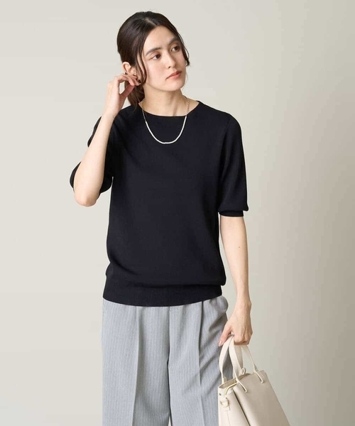 a.v.v(アーヴェヴェ)の「【洗える/接触冷感/UVカット】ボートネックパフスリーブサマーニット(ニット/セーター・レディース・ライトブルー/ブラック/ホワイト/ライトグレー/レッド/ライトグリーン・36/38/40/42/34)」の12枚目の写真