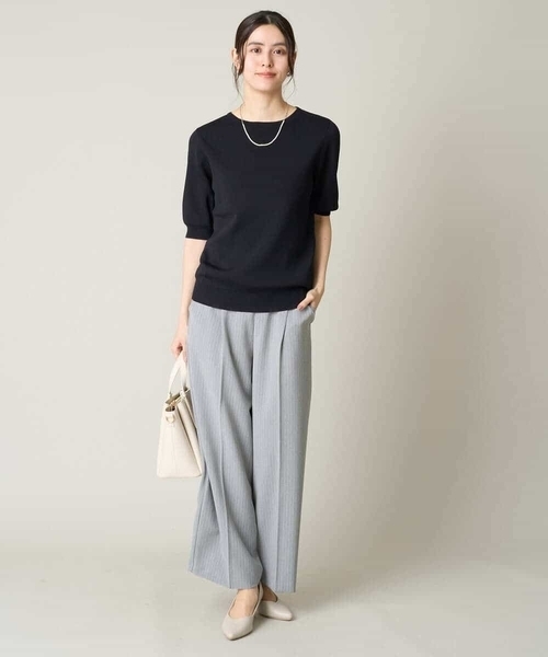 a.v.v(アーヴェヴェ)の「【洗える/接触冷感/UVカット】ボートネックパフスリーブサマーニット(ニット/セーター・レディース・ライトブルー/ブラック/ホワイト/ライトグレー/レッド/ライトグリーン・36/38/40/42/34)」の15枚目の写真