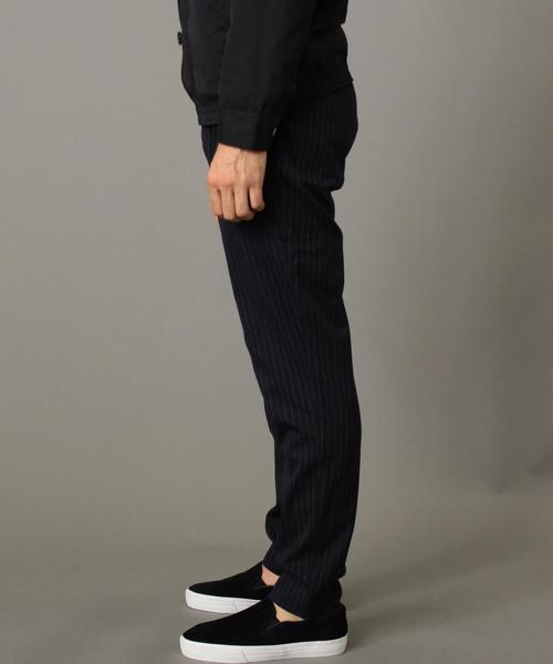 BEAUTY&YOUTH UNITED ARROWS（ビューティーアンドユースユナイテッドアローズ）の「【WEB限定】by ∴ TR ストライプテーパードパンツ◆（スラックス・メンズ・ダークグレー/ネイビー・SMALL/MEDIUM/LARGE）」の4枚目の写真