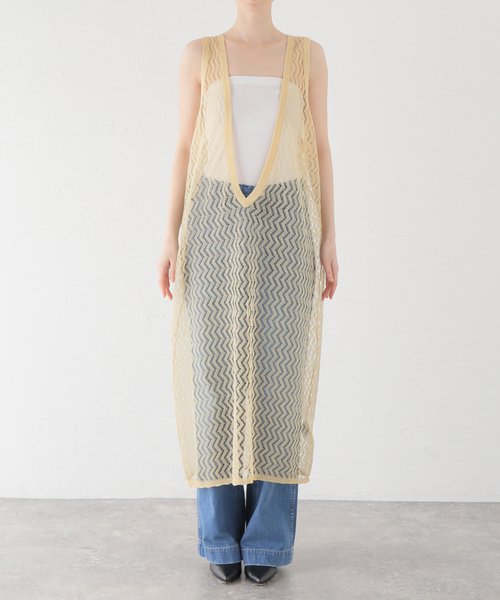 SLOBE IENA（スローブイエナ）の「深Vスリット レースニット（ニット/セーター・レディース・アイボリー/ブラック・FREE）」の21枚目の写真