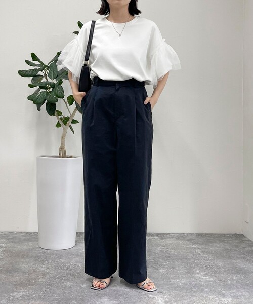 fredy emue（フレディエミュ）の「袖チュールフレアポンチプルオーバー（Tシャツ/カットソー・レディース・ブラック/オフホワイト/ベージュ・38）」の4枚目の写真