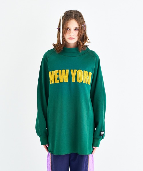 anna sui nyc（アナ スイ エヌ ワイ シー）の「ハイネック“NY”刺繍スウェットプルオーバー（スウェット・レディース・グリーン/グレー/ホワイト・FREE）」の4枚目の写真