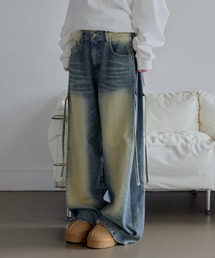 UNE MANSION（ユヌマンション）の「[UNISEX][XS~L][低身長、高身長さんでも！◎]ダーティーキャットブラシウォッシング・サイドピンタックデニムパンツ（デニムパンツ）」