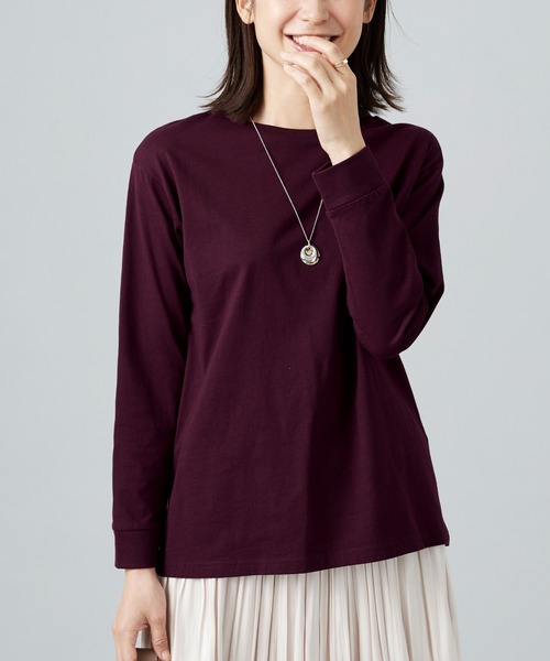 BELLUNA PLUS(ベルーナ)の「綿100%裾タックデザインプルオーバー(Tシャツ/カットソー・レディース・ラベンダー/イエロー/チャコール/グレー系その他/ワイン・X-LARGE/LARGE/MEDIUM)」の5枚目の写真