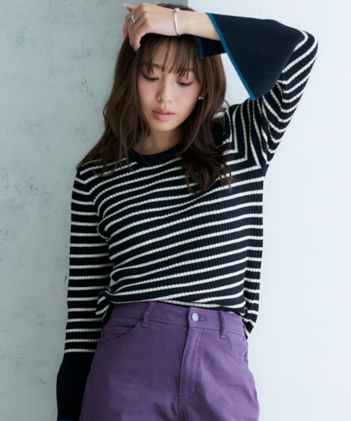 nissen（ニッセン）の「配色フレアスリーブリブニット（ニット/セーター・レディース・ブラック/チャコールグレー/グリーン系/ブラック系/ライトベージュ・L/LL/M/S）」の8枚目の写真