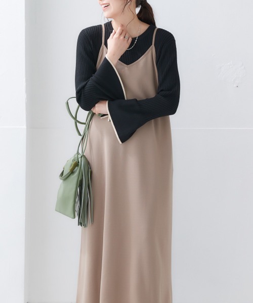 nissen（ニッセン）の「配色フレアスリーブリブニット（ニット/セーター・レディース・ブラック/チャコールグレー/グリーン系/ブラック系/ライトベージュ・L/LL/M/S）」の14枚目の写真