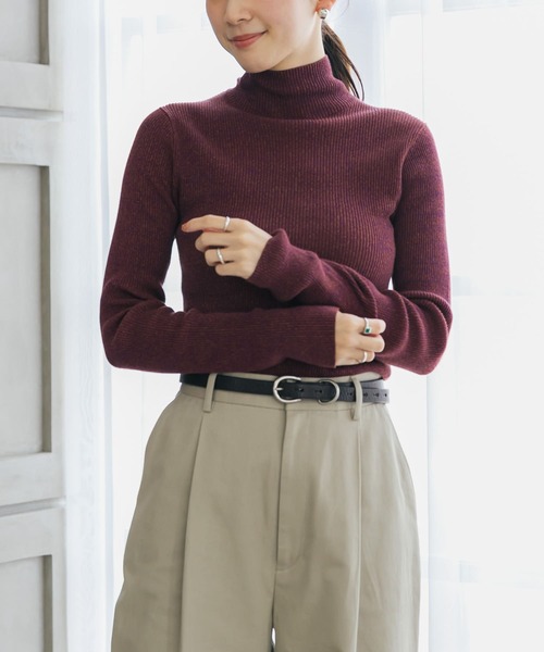 URBAN RESEARCH（アーバンリサーチ）の「『UR TECH』コットンメランジタートルニット（ニット/セーター・レディース・オレンジ/パープル/カーキ・FREE）」の16枚目の写真