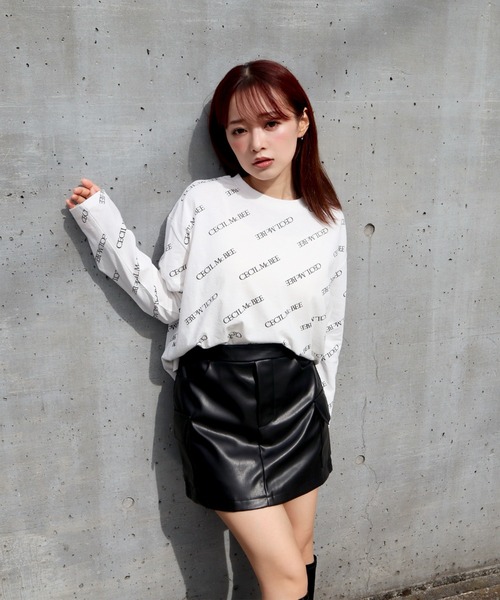 CECIL McBEE（セシルマクビー）の「フェイクレザーカーゴミニスカート
