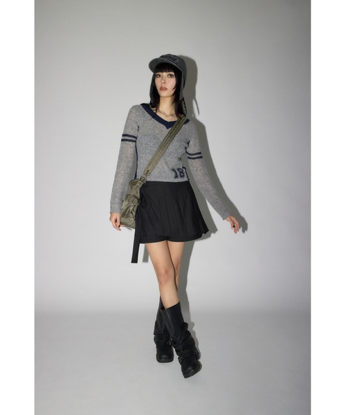 LAGUA GEM（ラグアジェム）の「COMPACT NUMBER ニット（ニット/セーター・レディース・グレー/ベージュ/バーガンディー・FREE）」の4枚目の写真