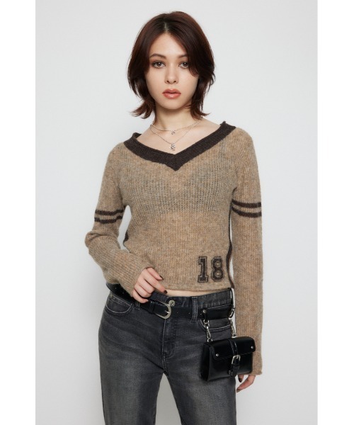 LAGUA GEM（ラグアジェム）の「COMPACT NUMBER ニット（ニット/セーター・レディース・グレー/ベージュ/バーガンディー・FREE）」の16枚目の写真