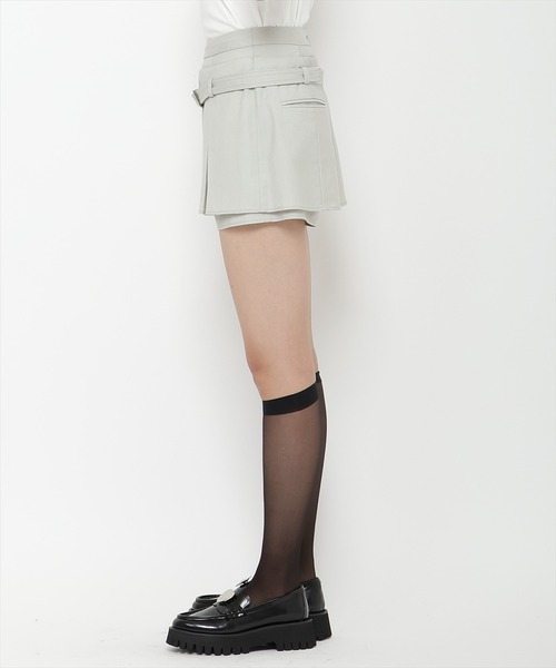 REDYAZEL(レディアゼル)の「レイヤードデザインベルティッドショートパンツ(その他パンツ・レディース・オフホワイト/ネイビー/グレー・FREE)」の5枚目の写真