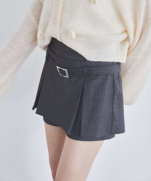 REDYAZEL(レディアゼル)の「レイヤードデザインベルティッドショートパンツ(その他パンツ・レディース・オフホワイト/ネイビー/グレー・FREE)」の18枚目の写真