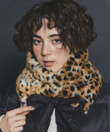manana suerte（マニャーナスエルテ）の「レオパードファーティペット（マフラー・レディース）」