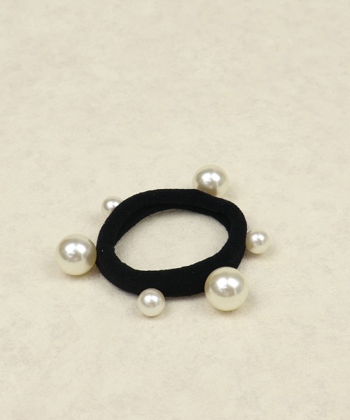 CEMONEMO（セモネモ）の「パールゴム 3セット（ヘアゴム・レディース・ブラック・FREE）」の5枚目の写真