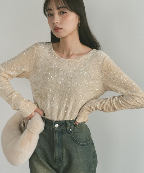 VANNIE U(ヴァニーユー)の「ベロアスパンコールセンタースリットトップス(Tシャツ/カットソー・レディース・アイボリー/ブラウン・FREE)」の14枚目の写真
