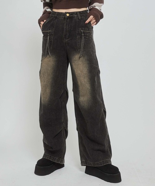ENVYM(アンビー)の「ジップポイントタックルーズデニム(デニムパンツ・レディース・ブラック・SMALL/MEDIUM)」の1枚目の写真