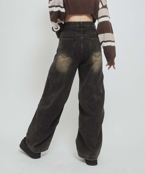 ENVYM(アンビー)の「ジップポイントタックルーズデニム(デニムパンツ・レディース・ブラック・SMALL/MEDIUM)」の6枚目の写真