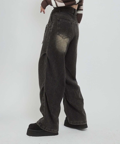 ENVYM(アンビー)の「ジップポイントタックルーズデニム(デニムパンツ・レディース・ブラック・SMALL/MEDIUM)」の5枚目の写真