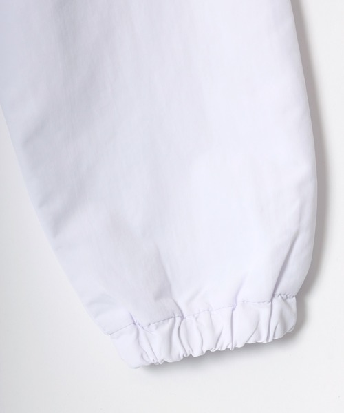 Mark Gonzales（マーク・ゴンザレス）の「MARK GONZALES ARTWORK COLLECTION/マークゴンザレス 別注 オーバーサイズ ユニフォームデザイン ゲームシャツ Vネック プルオーバー/トラックジャケット/アノラックジャケット/長袖/レディース メンズ（ナイロンジャケット・メンズ・ブラック/ホワイト/ライトグレー・M/L/XL）」の15枚目の写真