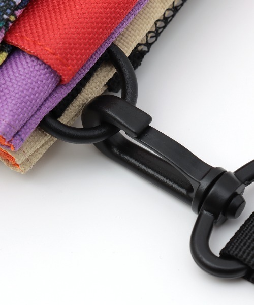 チチカカ（チチカカ）の「マルチプルショルダーバッグ（ショルダーバッグ・レディース・レッド/ダークグリーン/ブラック・FREE）」の15枚目の写真