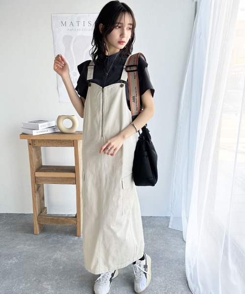 classicalelf(クラシカルエルフ)の「大人の可愛さを叶える。ラッフルフリルショルダーフレンチスリーブブラウス(シャツ/ブラウス・レディース・チャコール/ブルー/アイボリー/グレイッシュベージュ・X-LARGE/SMALL/MEDIUM/LARGE)」の8枚目の写真