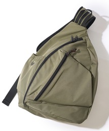 UNIVERSAL OVERALL（ユニバーサルオーバーオール）の「【UNIVERSAL OVERALL】ONIGIRI ONE SHOULDER / オニギリ型 ワンショルダーバッグ（ショルダーバッグ・メンズ）」