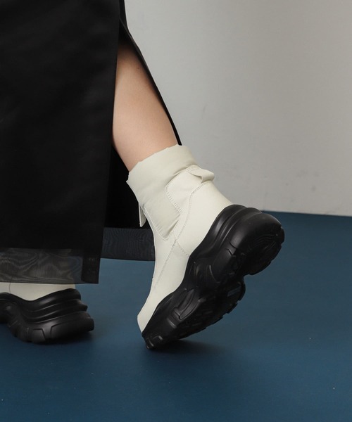 SENSE OF PLACE by URBAN RESEARCH（センスオブプレイスバイアーバンリサーチ）の「スノーブーツ（ブーツ・レディース・ブラック/アイボリー・MEDIUM/LARGE/SMALL）」の8枚目の写真