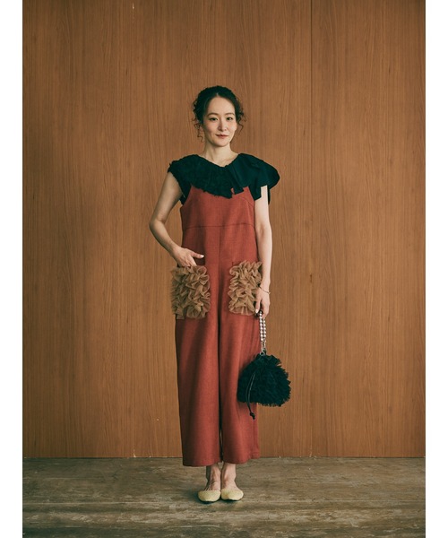 DOLLUPOOPS（ドールアップウップス）の「【定番オケージョンアイテム】ポケットチュールフリルモチーフ オールインワン（サロペット/オーバーオール・レディース・レンガ/チャコールグレー/ブラック・38）」の7枚目の写真