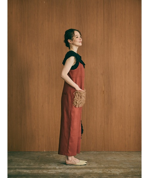 DOLLUPOOPS（ドールアップウップス）の「【定番オケージョンアイテム】ポケットチュールフリルモチーフ オールインワン（サロペット/オーバーオール・レディース・レンガ/チャコールグレー/ブラック・38）」の8枚目の写真