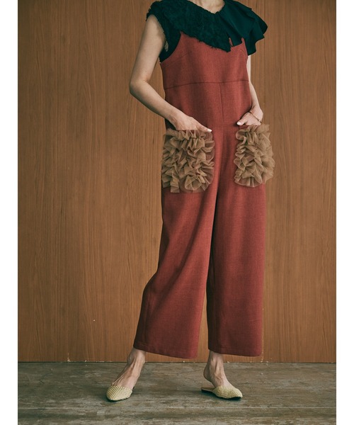 DOLLUPOOPS（ドールアップウップス）の「【定番オケージョンアイテム】ポケットチュールフリルモチーフ オールインワン（サロペット/オーバーオール・レディース・レンガ/チャコールグレー/ブラック・38）」の15枚目の写真