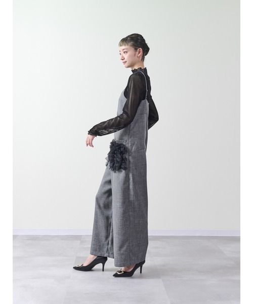 DOLLUPOOPS（ドールアップウップス）の「【定番オケージョンアイテム】ポケットチュールフリルモチーフ オールインワン（サロペット/オーバーオール・レディース・レンガ/チャコールグレー/ブラック・38）」の10枚目の写真