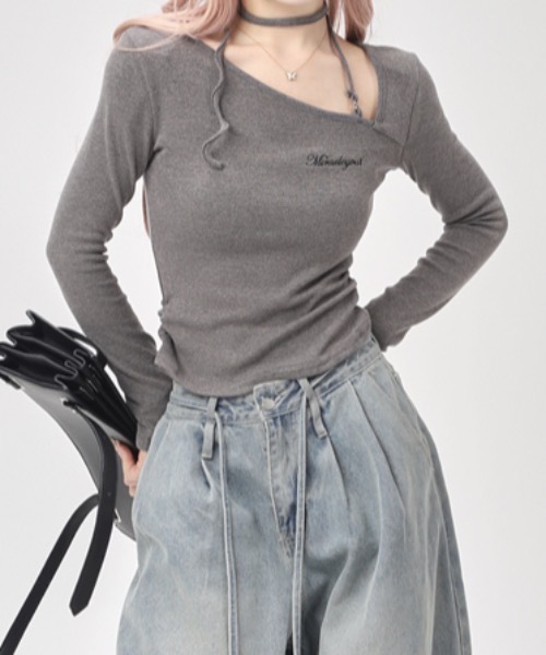 lilful(リルフル)の「ストラップワンショルダーカットソー(Tシャツ/カットソー・レディース・グレー/ホワイト/ブラック・M/L)」の9枚目の写真